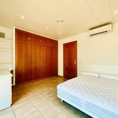 Pinell Costabravasi Apartment Castell-Platja d’Aro